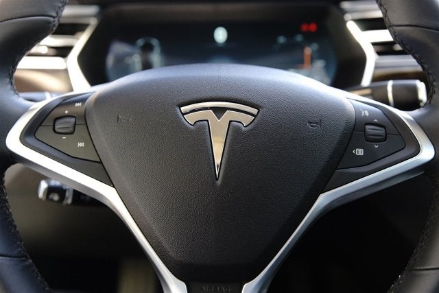 2015 Tesla Model S 85