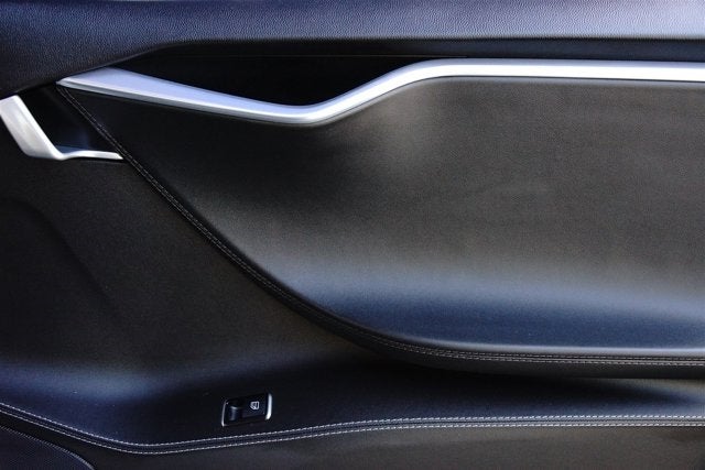 2015 Tesla Model S 85