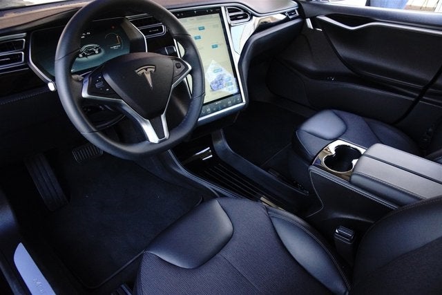 2015 Tesla Model S 85