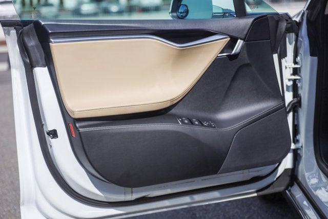 2014 Tesla Model S 85 kWh Battery