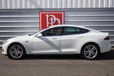 2014 Tesla Model S 85 kWh Battery