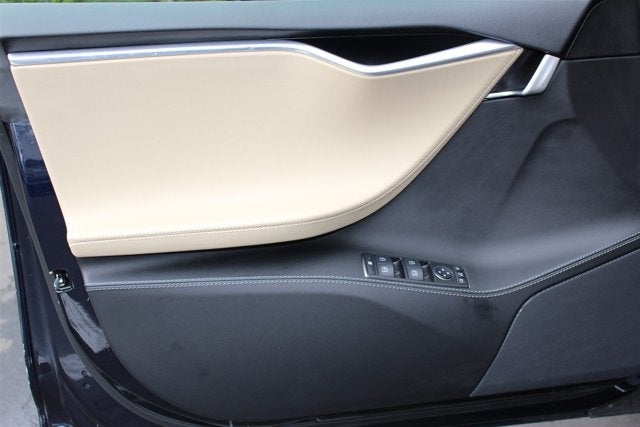 2014 Tesla Model S 85 kWh