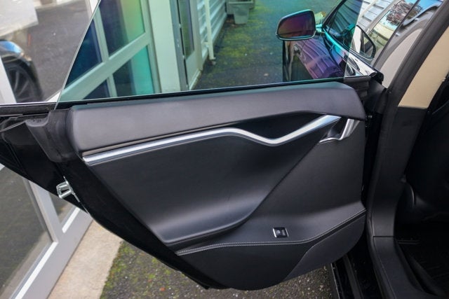 2014 Tesla Model S P85