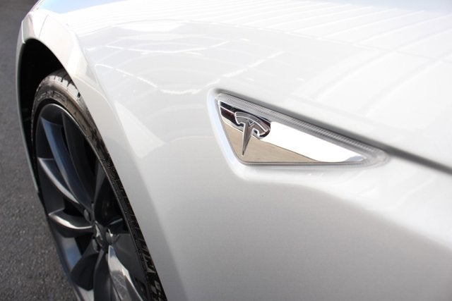 2015 Tesla Model S 85D