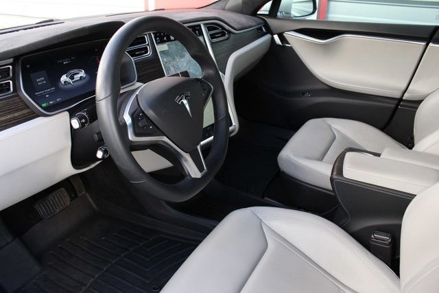 2015 Tesla Model S 85D