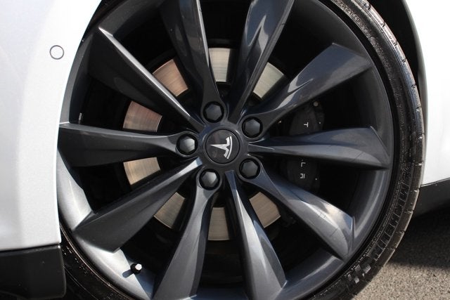 2015 Tesla Model S 85D