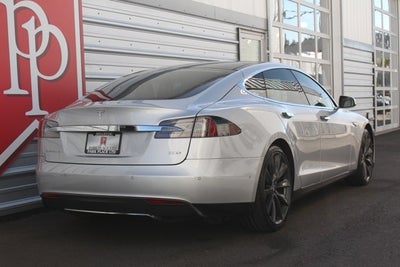 2015 Tesla Model S 85D