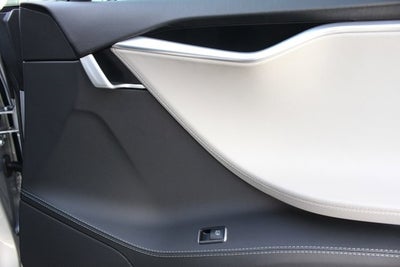 2015 Tesla Model S 85D