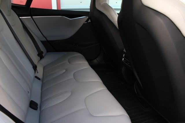 2015 Tesla Model S 85D