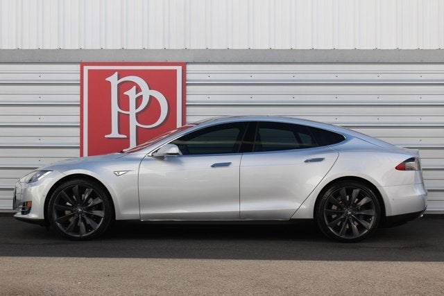 2015 Tesla Model S 85D