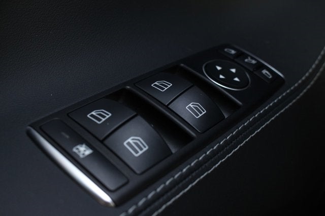 2015 Tesla Model S 85D
