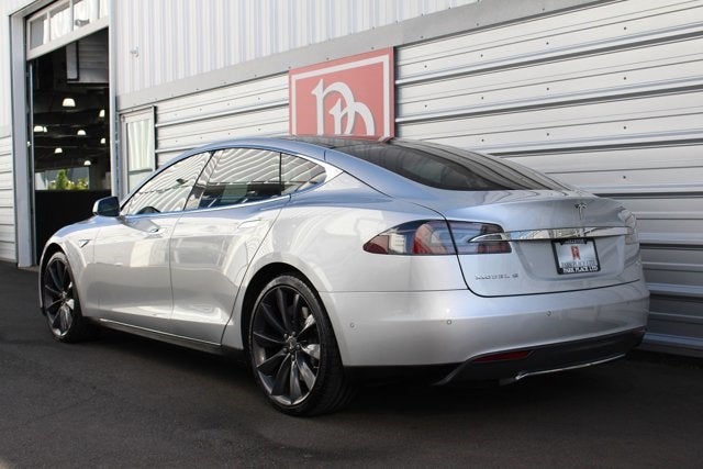 2015 Tesla Model S 85D