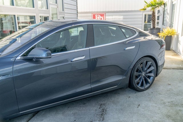 2014 Tesla Model S P85D