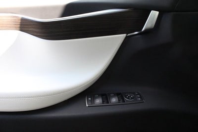 2016 Tesla Model X 90D