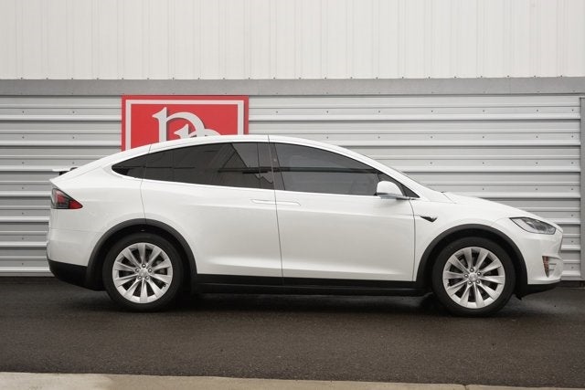 2016 Tesla Model X 90D