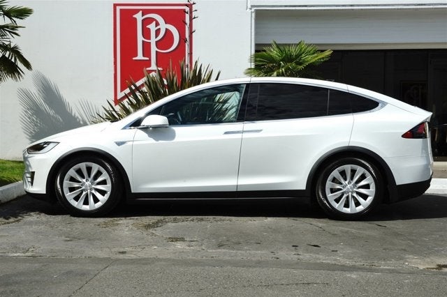 2016 Tesla Model X 90D