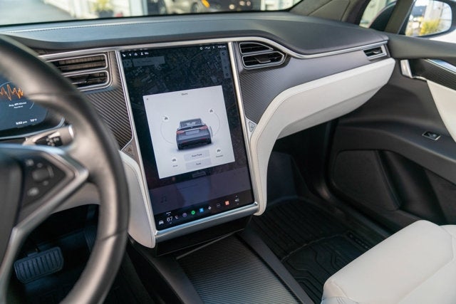 2017 Tesla Model X 75D