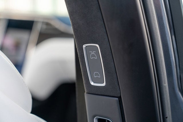 2017 Tesla Model X 75D