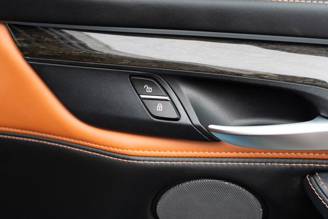 2016 BMW X6 M AWD 4dr