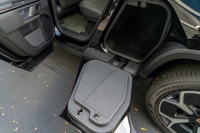 2022 Rivian R1T Adventure Package