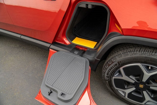 2022 Rivian R1T Adventure Package