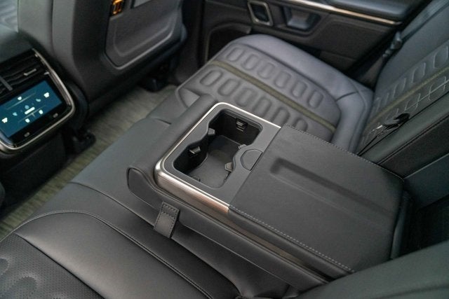 2022 Rivian R1T Adventure Package