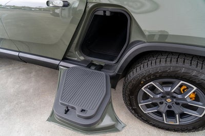 2022 Rivian R1T Launch Edition