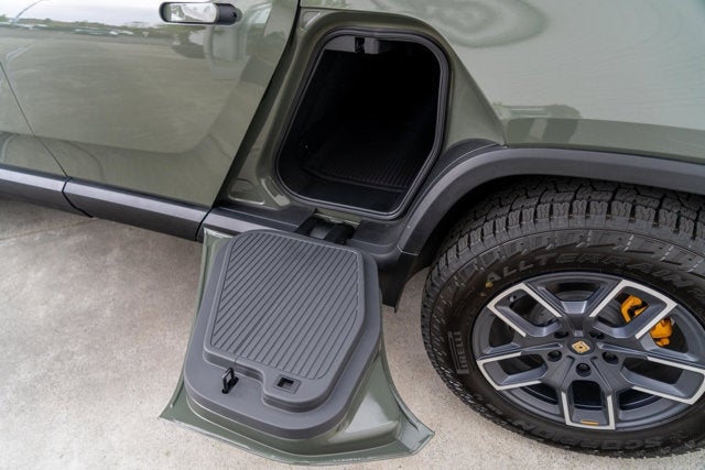2022 Rivian R1T Launch Edition