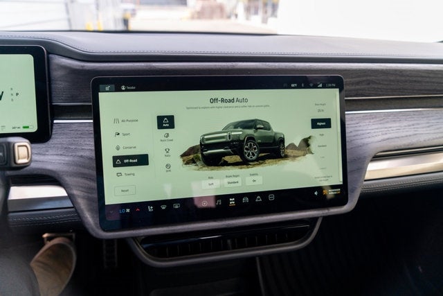 2022 Rivian R1T Launch Edition