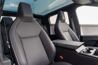 2024 Tesla Cybertruck Cyberbeast