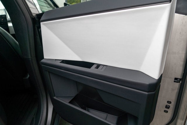 2024 Tesla Cybertruck Cyberbeast