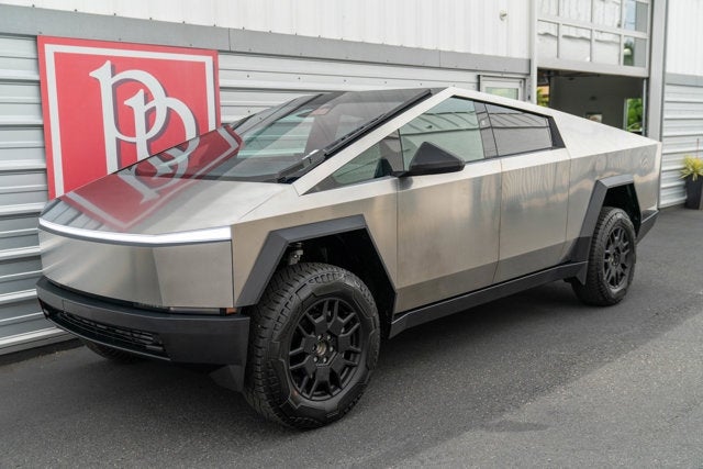 2024 Tesla Cybertruck Cyberbeast