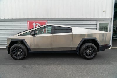 2024 Tesla Cybertruck Cyberbeast