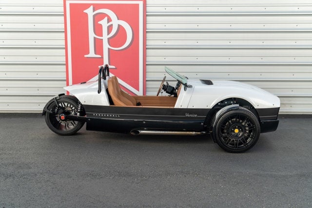 2020 Vanderhall Venice Base