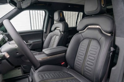 2023 Rivian R1S Adventure