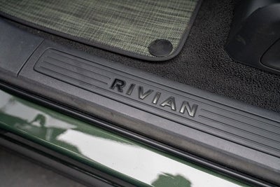 2023 Rivian R1S Adventure