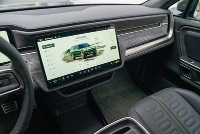 2023 Rivian R1S Adventure