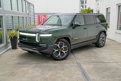 2023 Rivian R1S Adventure