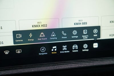 2023 Rivian R1S Adventure