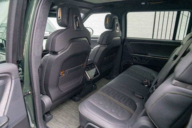2023 Rivian R1S Adventure