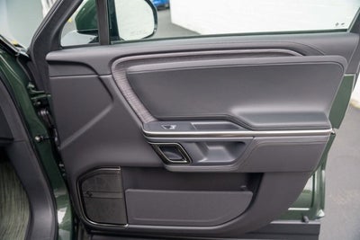 2023 Rivian R1S Adventure