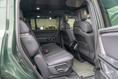 2023 Rivian R1S Adventure
