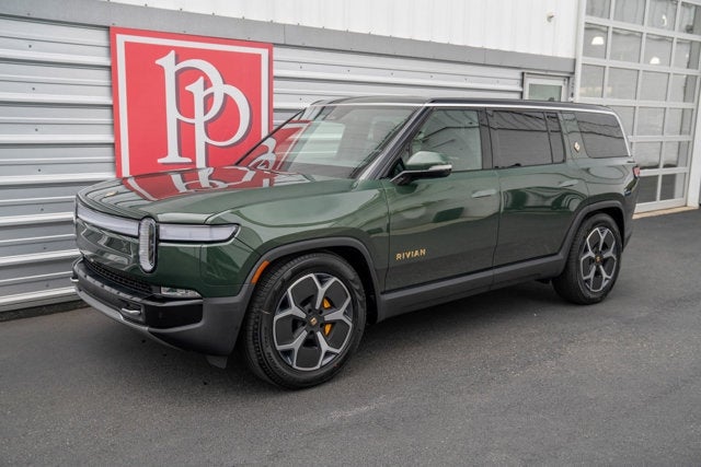 2023 Rivian R1S Adventure