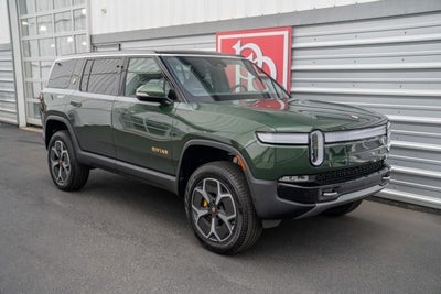 2023 Rivian R1S Adventure
