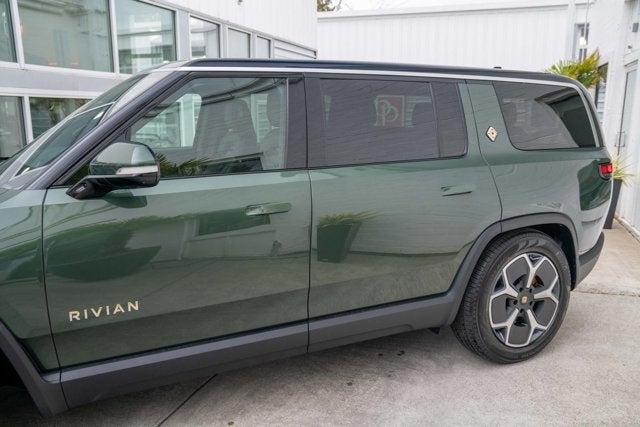 2023 Rivian R1S Adventure