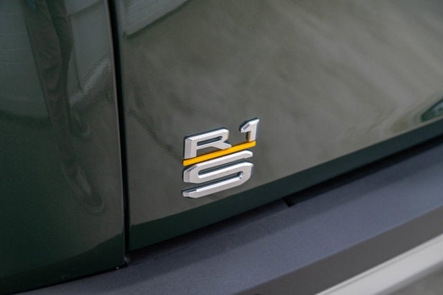 2023 Rivian R1S Adventure