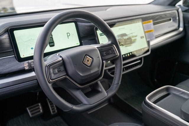 2023 Rivian R1S Adventure