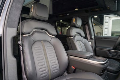 2023 Rivian R1S Adventure