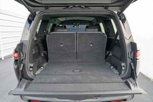 2023 Rivian R1S Adventure