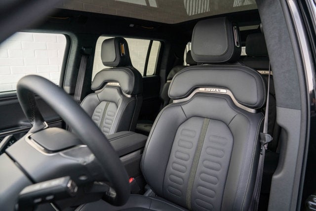 2023 Rivian R1S Adventure